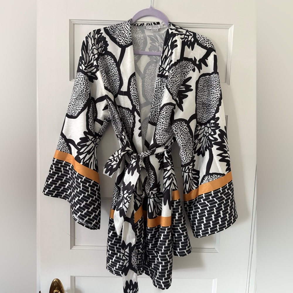 Diarrablu Pineapple Kimono